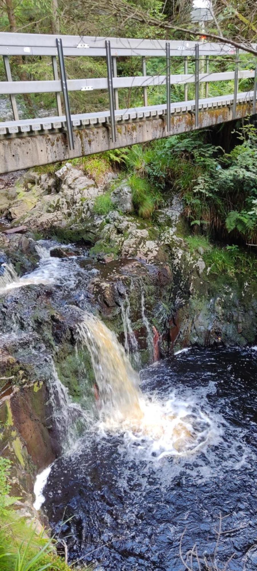 Apartmán Au Coin De La Cascade Longfaye Exteriér fotografie